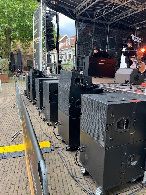 Dutch Tango Week op het Lieve Vrouweplein – Argentijnse sfeer met dans, muziek en techniek - Dutch Tango Week Pa
